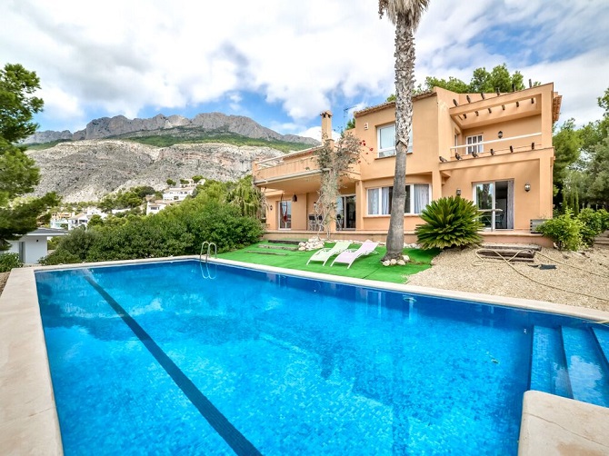 Villa vendida en la urbanización Sierra de Altea por un total de 580.000 euros