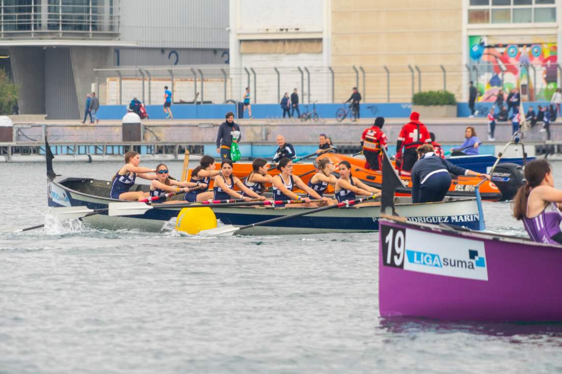 Éxito en la VIII Regata de la Liga SUMA en La Marina de València