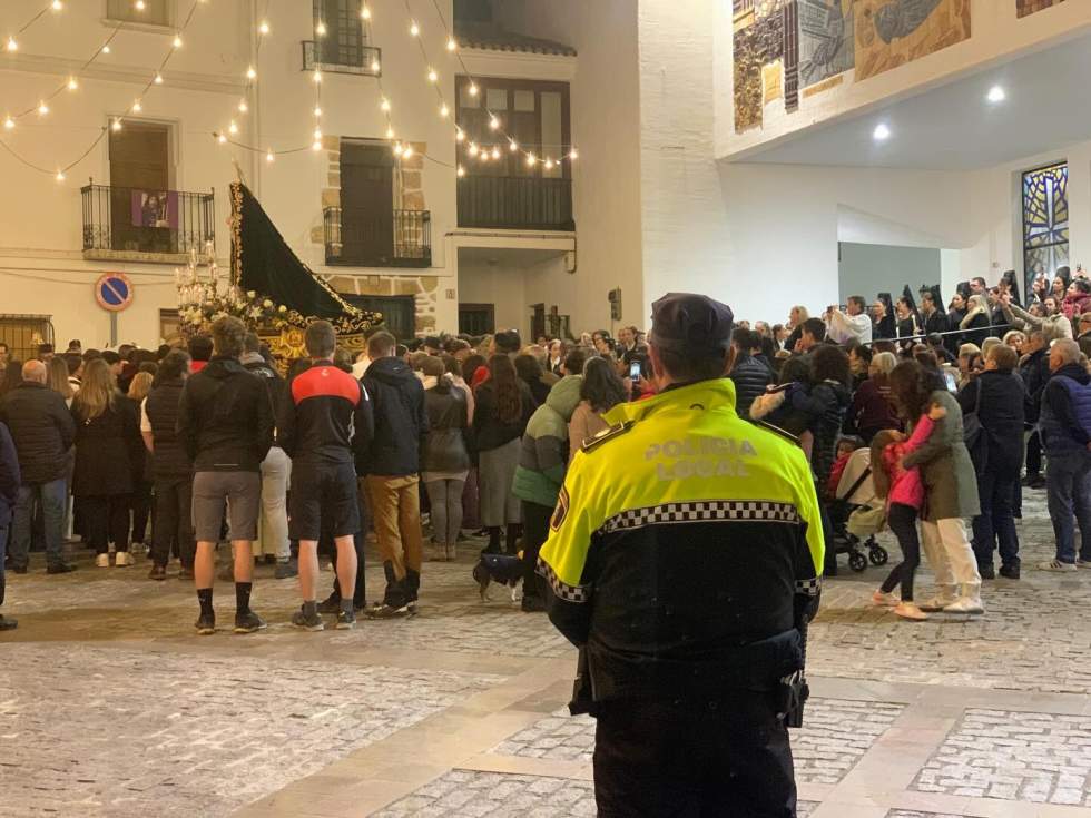 Calp activa un dispositivo especial de seguridad en Semana Santa con refuerzo policial en playas y actos religiosos