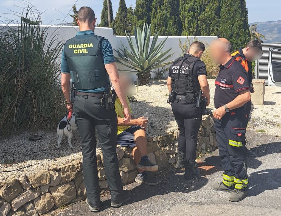 Localizan vivo y junto a su perro al anciano desaparecido en Benissa