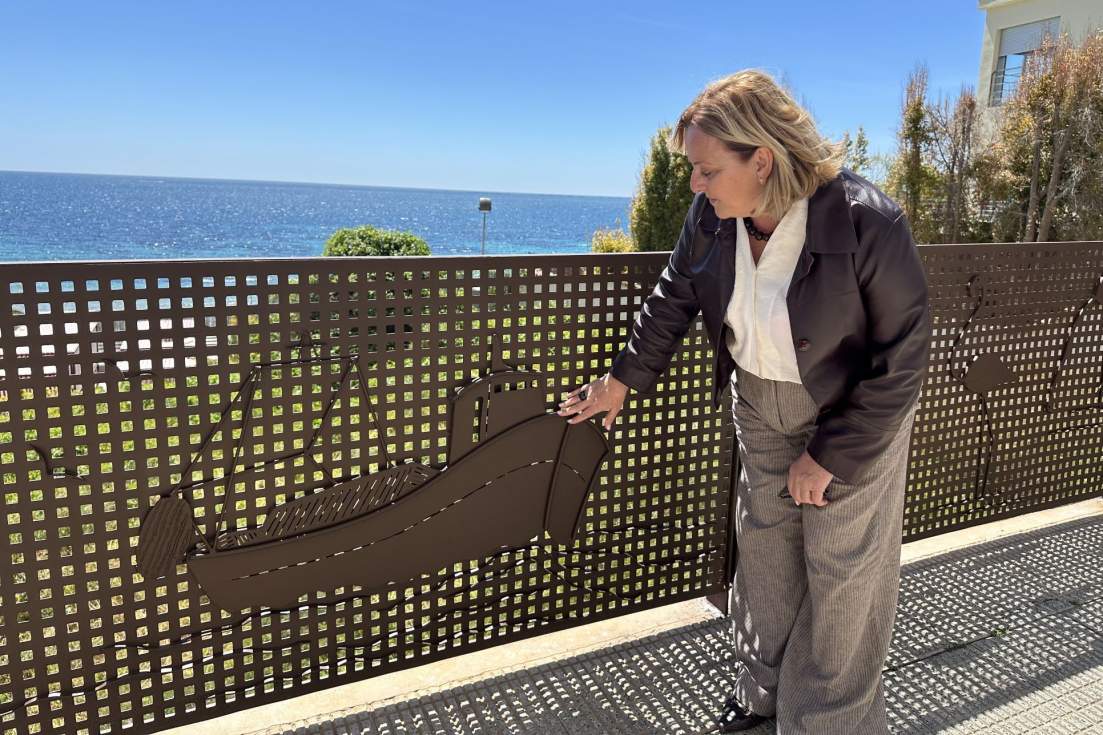 Calp estrena una nueva barandilla icónica en el carrer Cronista Pedro Pastor Pastor