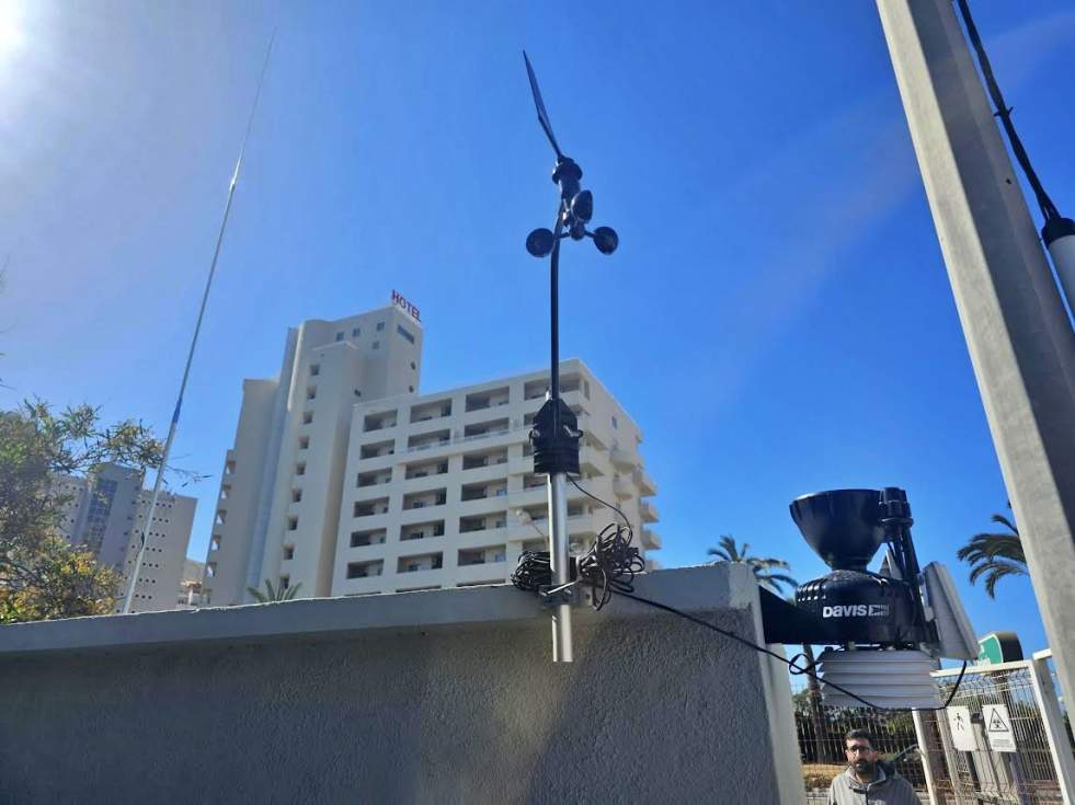 Calp inicia la instalación de un sistema de riego inteligente en sus zonas verdes