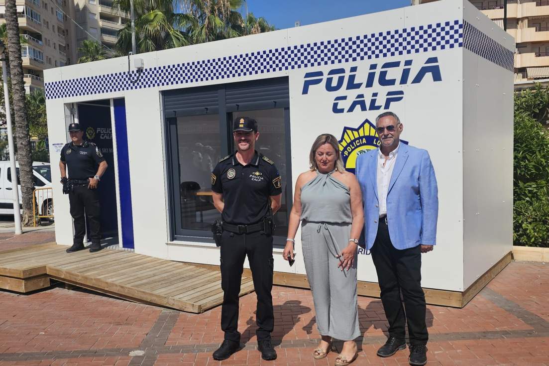Policía Local Calp dispositivo especial seguridad verano ana sala guillermo sendra sergio lozano