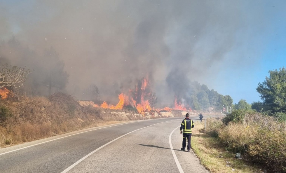 Imagen de archivo incendio forestal en la Marina Alta