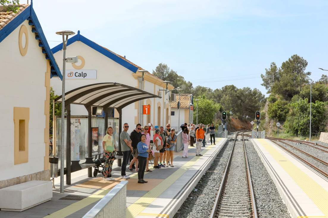 Calp encuentra en la L&iacute;nea 9 del TRAM una conexi&oacute;n cada vez m&aacute;s utilizada para estudiar, trabajar y descubrir la Marina