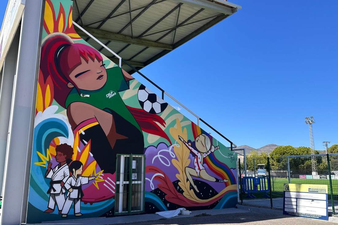 nuevos murales feministas inclusivos instalaciones deportivas.