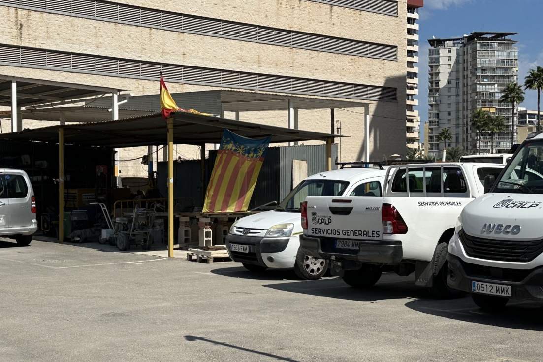 Calp reserva 176.000 euros para equipar sus brigadas con maquinaria y atender necesidades urgentes