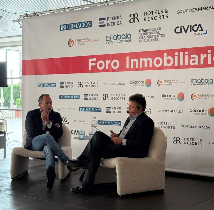 AR Hotels & Resorts destaca sus 40 años de trayectoria en Calp y la construcción de 4.000 viviendas