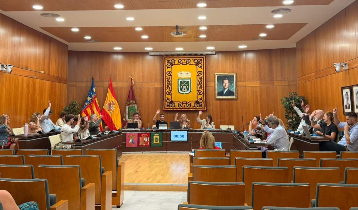 Calp da el primer paso para ofrecer hasta dos grados universitarios de la UNED