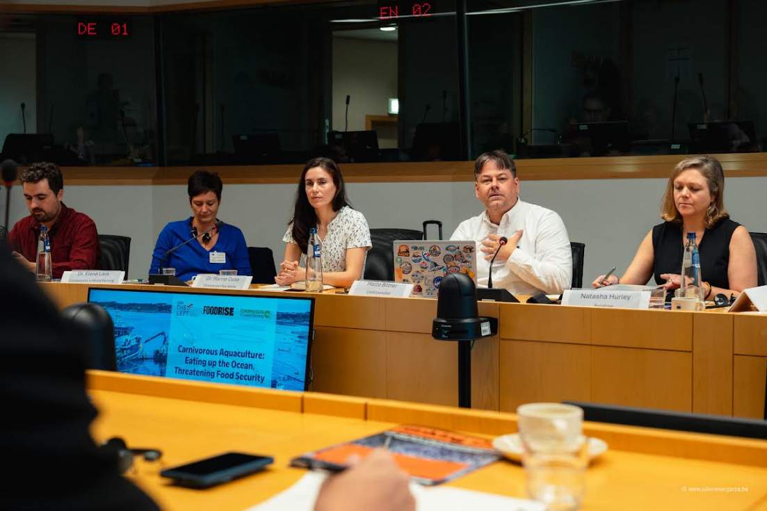 Calp lleva al Parlamento Europeo su posición sobre la ampliación de la piscifactoría
