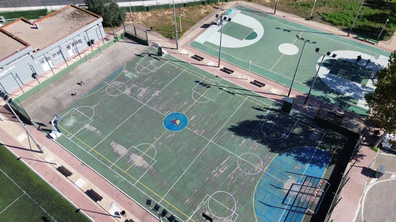 Las pistas deportivas exteriores de Calp ser&aacute;n renovadas dentro de una inversi&oacute;n conjunta de 133.022 euros.